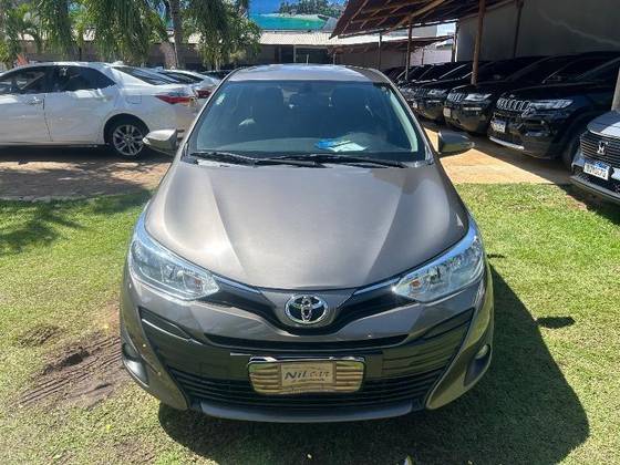 TOYOTA YARIS 1.5 16V FLEX SEDAN XS CONNECT MULTIDRIVE TOYOTA YARIS 1.5 16V FLEX SEDAN XS CONNECT MULTIDRIVE